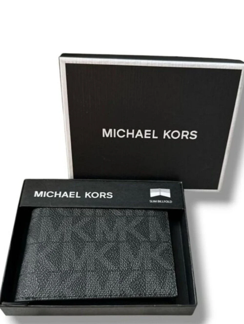 Michael Kors NIB Black Textured Leather Bi-Fold Wallet
